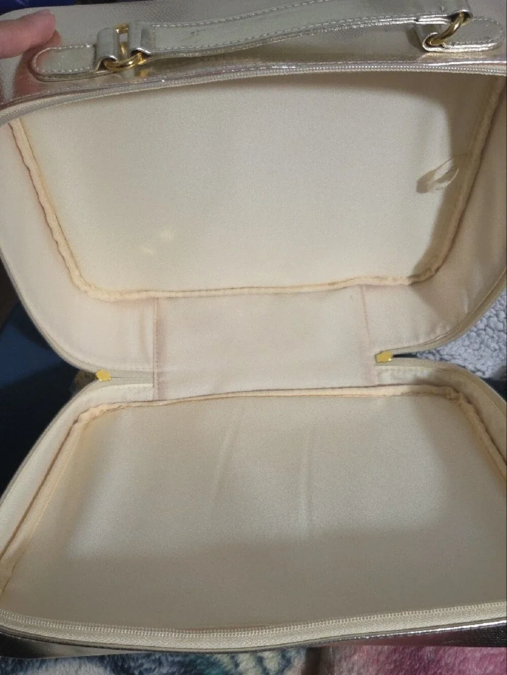 Metallic Gold Women's Top-Handle Travel Case